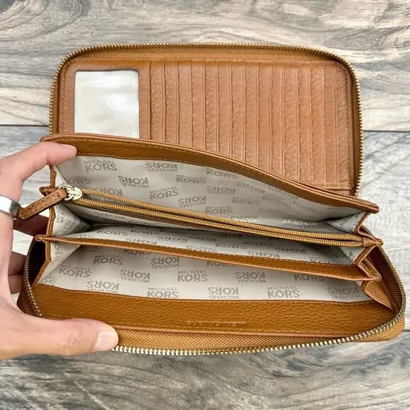 Michael Kors Large Luggage Tan Pebbled Leather Zip Around Wallet - Picture 12 of 12
